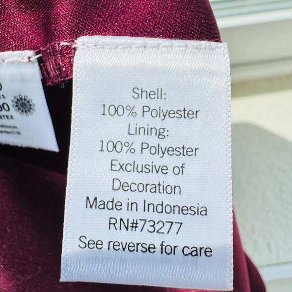 LC Lauren Conrad. Size S. Red and Pink Floral Maxi Dress - Picture 9 of 10